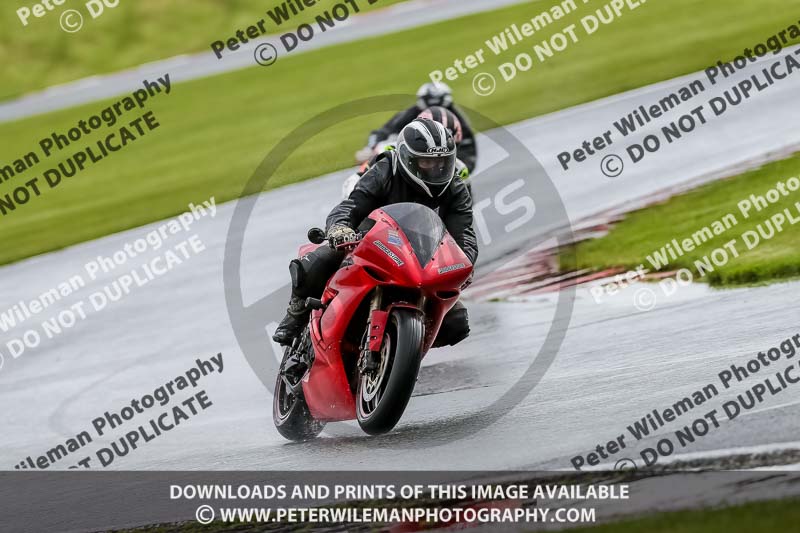 PJM Photography;anglesey;brands hatch;cadwell park;croft;donington park;enduro digital images;event digital images;eventdigitalimages;mallory;no limits;oulton park;peter wileman photography;racing digital images;silverstone;snetterton;trackday digital images;trackday photos;vmcc banbury run;welsh 2 day enduro